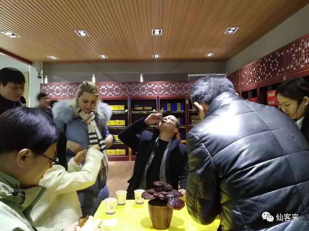 1553759107865683.jpg 杭州亞運(yùn)會(huì)官方靈芝產(chǎn)品供應(yīng)商|杭州亞運(yùn)會(huì)官方供應(yīng)商|中國(guó)靈芝十大品牌|仙客來(lái)靈芝|仙客來(lái)靈芝破壁孢子粉|仙客來(lái)孢子油|仙客來(lái)靈芝飲片|仙客來(lái)破壁孢子粉|靈芝孢子油|孢子粉|靈芝破壁孢子粉|靈芝|中華老字號(hào)