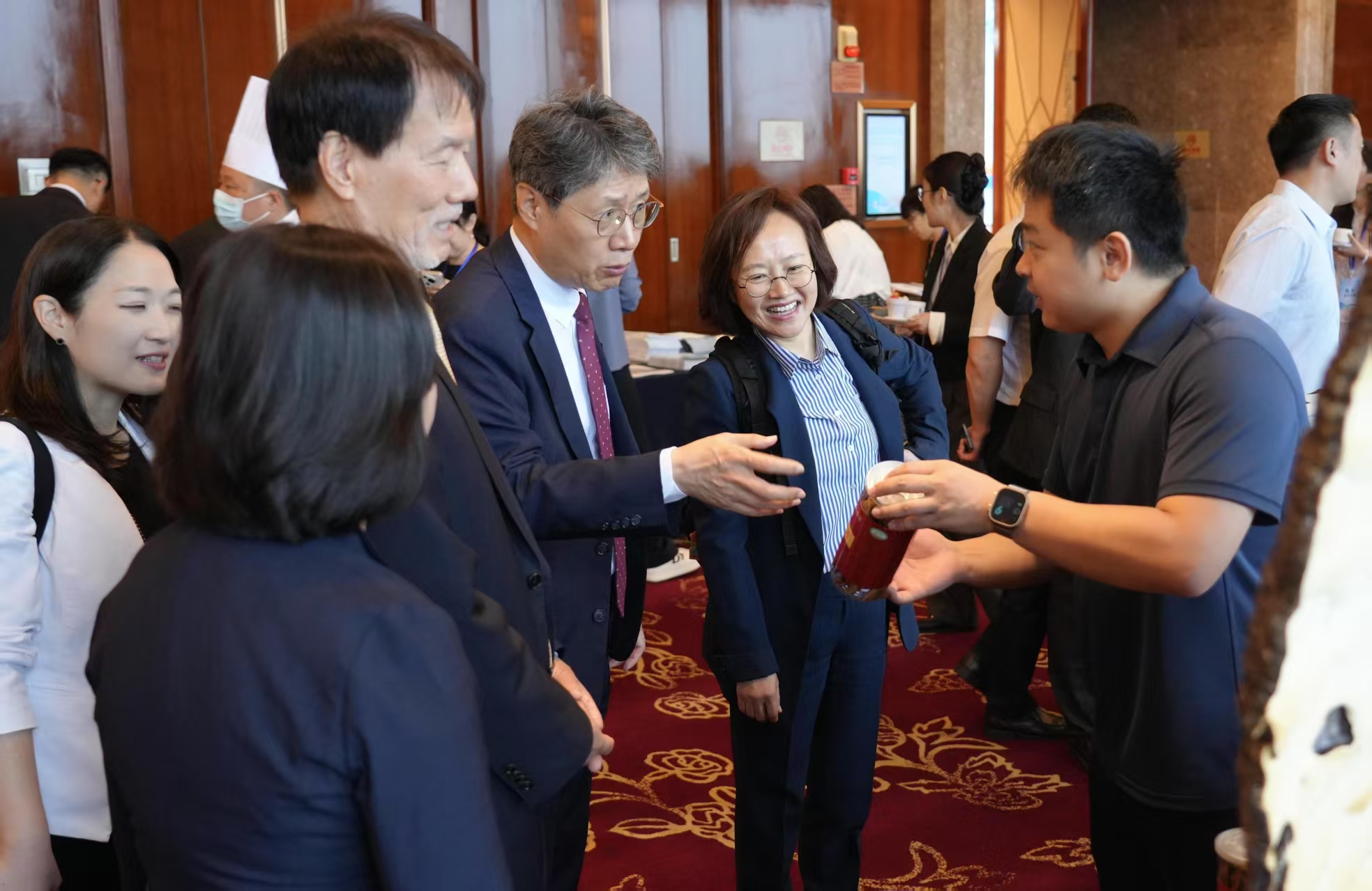 杭州亞運(yùn)會(huì)官方靈芝產(chǎn)品供應(yīng)商|杭州亞運(yùn)會(huì)官方供應(yīng)商|中國(guó)靈芝十大品牌|仙客來(lái)靈芝|仙客來(lái)靈芝破壁孢子粉|仙客來(lái)孢子油|仙客來(lái)靈芝飲片|仙客來(lái)破壁孢子粉|靈芝孢子油|孢子粉|靈芝破壁孢子粉|靈芝|中華老字號(hào)