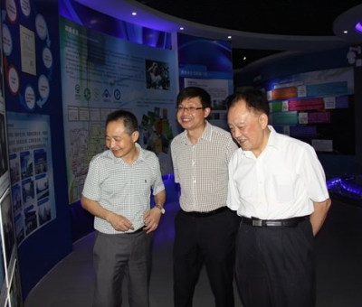 江西省農(nóng)業(yè)廳原常務(wù)副廳長劉極燦蒞臨仙客來公司視察